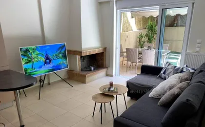 Lovely Apartment with Garden And Indoor Fireplace!