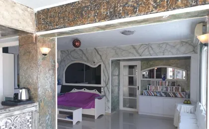 Spacious Room in Creta for 3 People, with Ac, Swimming Pool And Nature (Adults Only)