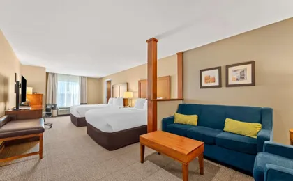 Comfort Inn & Suites Avera Southwest