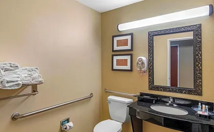 Comfort Suites Marshall