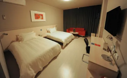 Jinjiang Inn Style Hangzhou Linping East Lake North Road