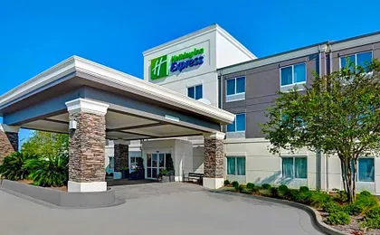 Holiday Inn Express Atmor By IHG