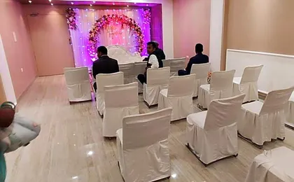 Hotel Prabhat