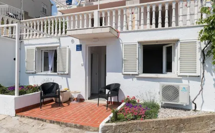 Apartment Semi