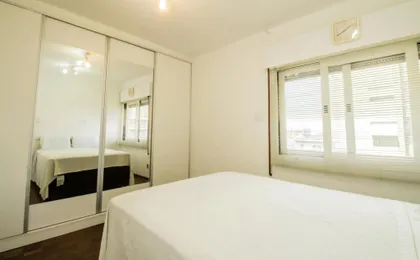 Apartamento aconchegante com estacionamento na 25 de março