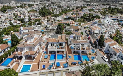 Nerja Paradise Rentals - Villa Dos Ardillas