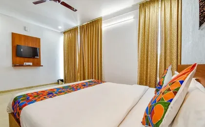 Fabhotel Deep Palace