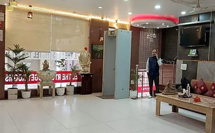 Hotel RTS Plaza Near IGI Airport