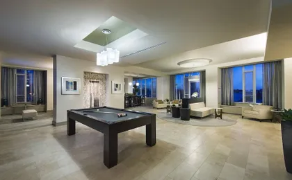 Luxurious Studio in the Seaport District
