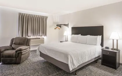Americas Best Value Inn & Suites