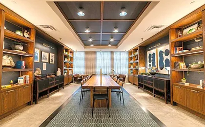 The Perry Hotel Naples