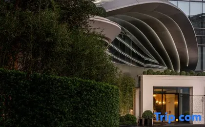 HUALUXE Hotels and Resorts SHENZHEN BAO'AN
