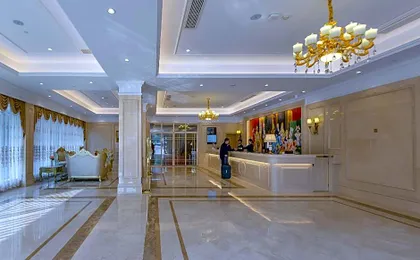 Vienna International Hotel Wuhan Optics Valley Square