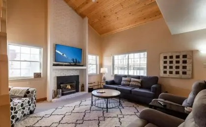 Nine Vail Road Condos with Short Walk to Gondola by RedAwning