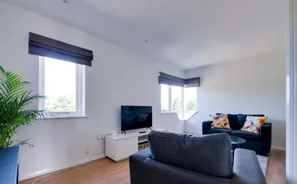Pass the Keys Lovely 3 Bedroom Property Golf Club And Parking