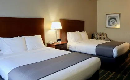 Best Western Fostoria Inn & Suites