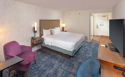 Hampton Inn & Suites Asheville Airport