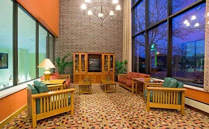 DoubleTree by Hilton St. Paul East