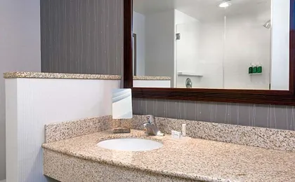 Courtyard by Marriott Buffalo Airport