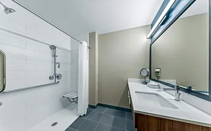 Everhome Suites Ontario Airport