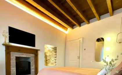 YOUnique Boutique Rooms
