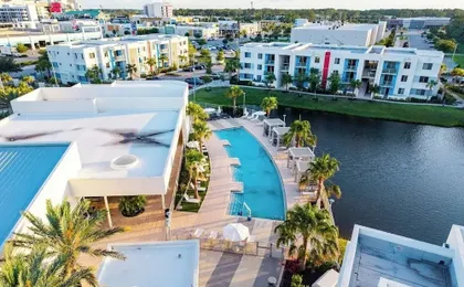 Daytona 3BR Getaway Pool, Gym, Pet Friendly