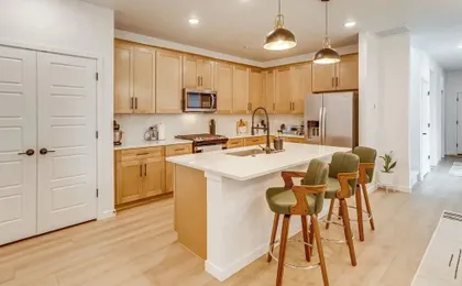 Great for Families! Newly Built Home in Aurora