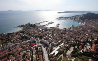 Ideal Location Split Apartments
