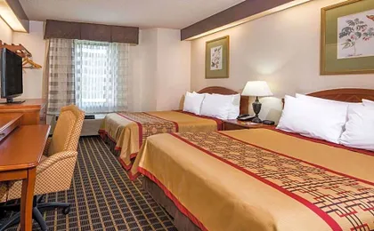 Days Inn by Wyndham Yadkinville