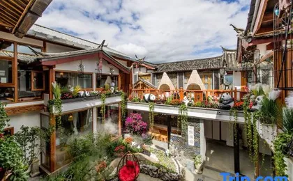 LiJiang Shiningland Resort Hotel（Lijiang Old Town）