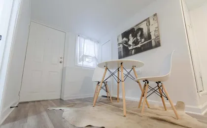 Cozy 1 Bdr in Heart of Logan Square & Near Train