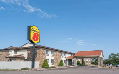 Super 8 By Wyndham Rice Lake