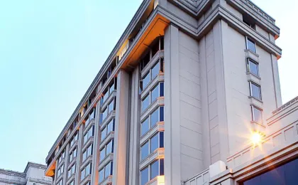 The Metropolitan Hotel & SPA