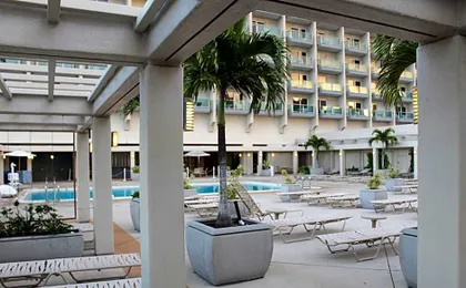 LSI Resorts at Ala Moana