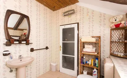 Gina Apartment