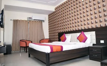 Ganga Darshanam Guest House