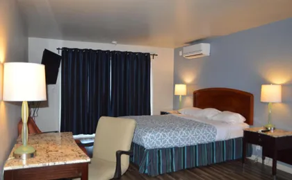 The Glass Slipper Inn