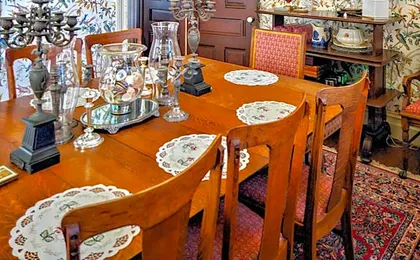 The JD Hyde Historic Inn
