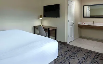 Ramada by Wyndham Modesto Yosemite Area