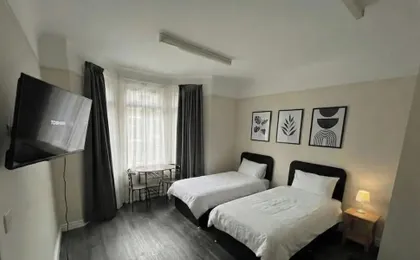 Gassiot House