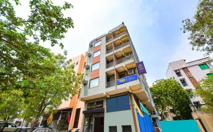 Fabhotel Dwarka Residency