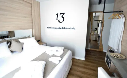 Magnifique Luxury Suites