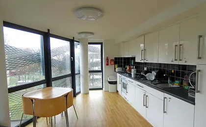Newington Court (Stoke Newington)