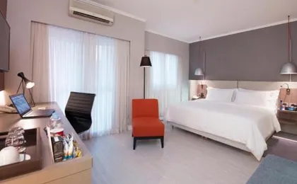 Clarion Faria Lima