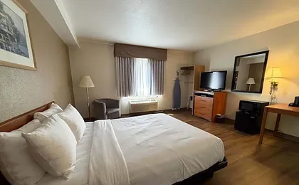 SureStay by Best Western Albuquerque East I-40