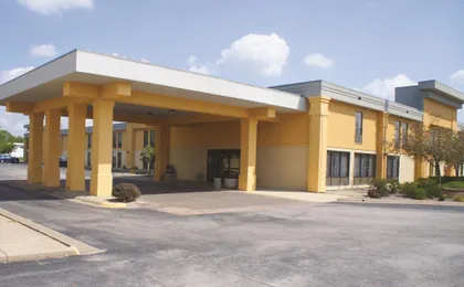 La Quinta Inn by Wyndham Davenport & Conference Ce