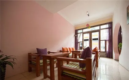 Dali Ancient City Xiaoqiang Craft Theme Homestay