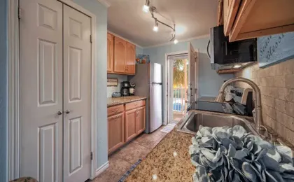 Studio w/ Balcony, Pools & Direct Beach Access Seaside Blessing by Avantstay
