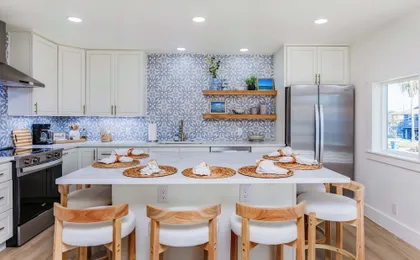Dream Weaver Pool Sleeps 10 Near Beach