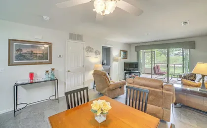 Screened Porch + Water Views: Branson Condo!